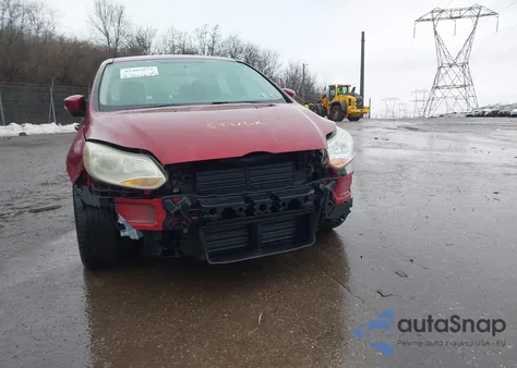 2014 Ford Focus Se из США, поврежденный, VIN 1FADP3F27EL446780